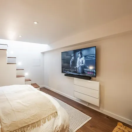 Downtown Apartment