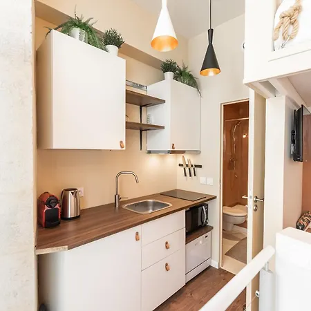 Downtown Apartment